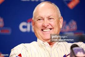 Yogi Berra, Nolan Ryan, Jerry Grote, Tom Seaver, Jerry Koosman, and... News  Photo