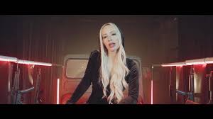 Maybe you would like to learn more about one of these? Exklusive Musikvideo Premiere Hier Rappt Cora Schumacher Rtl De