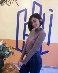 Agathe auproux, née le 17 octobre 1991 à guéret (creuse), est une journaliste de télévision française. Agathe Auproux Fashion Style 80s