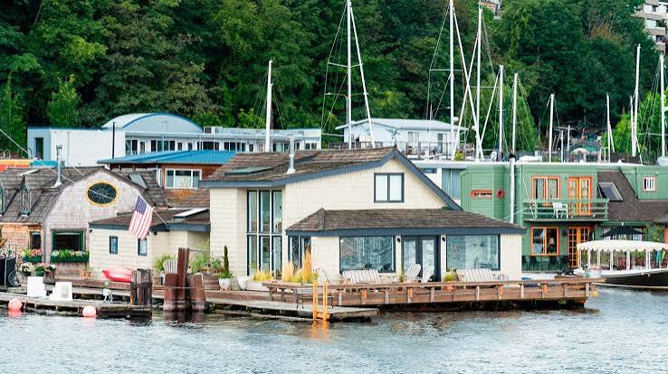 How the “Sleepless in Seattle” Houseboat Gave the Hit Rom-Com a Dose of  Realism - Dwell