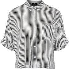 Topshop Petite Stripe Short Sleeve Cropped Shirt 1 105 Uyu Liked On Polyvore Featuring White Short Sleeve Shirt Cropped White Shirt White Short Sleeve Tops