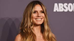 Heidi Klum posts nude photo of herself relaxing on vacation after American  Music Awards' presenting duties | Fox News