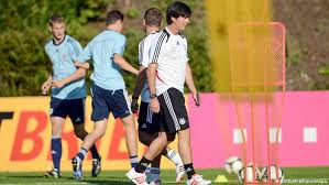 Y dos europeas, holanda y alemania. Alemania Inicia El Camino Al Mundial De Brasil Deportes Dw 06 09 2012