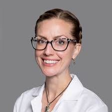 Janet Simone's Instagram, Twitter & Facebook