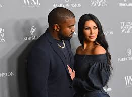 Kanye omari west (born june 8, 1977) is an american rapper, singer, songwriter, record producer, director, entrepreneur, and fashion designer. Kim Kardashian Reicht Scheidung Von Kanye West Ein