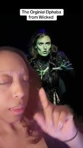 Amanda Menzel's Instagram, Twitter & Facebook