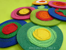 Make a template, if you like the hexagon as well you can. Colorful Diy Felt Coasters Tutorial Applegreen Cottage