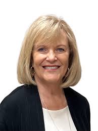 Joanne Totten's Instagram, Twitter & Facebook