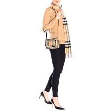 All our items are sold with our authenticity. Burberry Outlet Giant Check Cashmere Scarf Scarf Burberry Women Camel Scarf Burberry 8015527 Giglio En