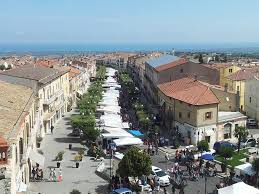 E vi risiedono 440 abitanti. San Martino In Pensilis Culturalheritageonline Com