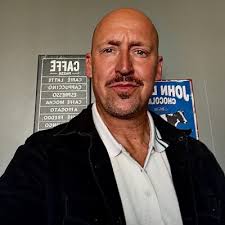 Last weekend we organized a camp inhouse in Mannheim. Me and Marcel Goc  from Adler Mannheim together with all my new colleagues from Jung Adler  Mannheim. Competent level, high! Fun to meet