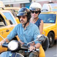 By wonderwall.com editors 5:30am pdt, jun 5, 2021 olivia wilde and harry styles 'have grown closer as a couple' in london harry styles and olivia wilde 's romance is very much still on, a source. Jason Sudeikis Dankesrede Fur Seine Ex Olivia Wilde Gala De