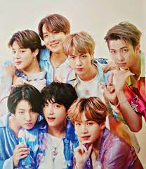 134340 on twitter mom a con muốn gặp mấy anh nay lắm muốn nghe mấy anh nay hat lắm btstour2020 bt bts season greeting bts group photos bts group