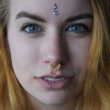 Gold Septum Ring Septum Piercing Septum Jewelry 14 16 18g Etsy In 2021 Faux Septum Ring Faux Nose Ring Septum Piercing