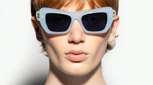 Newsroom, Autore presso https://www.marcolin.com/