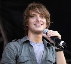By submitting my information, i agree to receive personalized updates and marketing messages about paolo nutini,. Paolo Nutini Net Worth Celebrity Net Worth