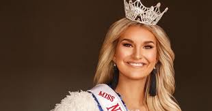 KHS grad named Miss Nebraska Collegiate America to compete for national  title in June