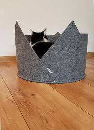 Katzenbett Katzenkorb Katzenhohle Aus Filz Mit Ohren Im Minimalistischen Look Cat Cave Pet Furniture Cat Bed