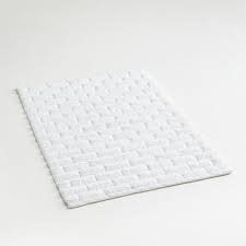 See more ideas about bathroom rugs, rugs, bath rugs. Buy Bath Mats Bath Rugs Online Crate And Barrel Uae