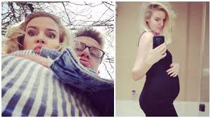 Moderátorka a herečka nikol štíbrová se teď na instagramu svěřila, co všechno říká svému synovi to, že má nikol štíbrová skvělý smysl pro humor, je o ní známé. Holka Nebo Kluk Nikol Stibrova Prozradila Pohlavi Sveho Miminka Extra Cz
