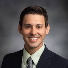 Shelley Schmidt's Instagram, Twitter & Facebook