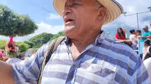 #Cultura 🦉🛖, #Personajes , Aníbal Galindo, un hombre popular en  Valledupar, sencillo, amigable, parrandero, amigo de acordeonistas y  cantantes vallenatos, amoroso con su madre de 84 años a quien llevó ...