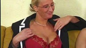 Estelleandfriends: Kathleen White Milf blonde aux gros seins naturels  enculée et inondée de foutre ! - XNXX.COM