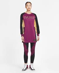 It's made from smooth, shiny satin with striped ribbing along the cuffs, collar and hem. Paris Saint Germain Women S Dress Nike Il