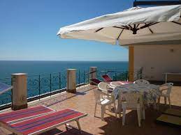 Scopri i pacchetti volo + hotel di lastminute.com. Le Migliori 10 Case Vacanze A Vietri Sul Mare Nel 2021 Con Prezzi Case E Appartamenti In Affitto A Vietri Sul Mare Italia Tripadvisor