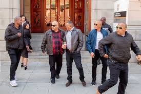 Das resourcepack wurde von justgiant erstellt. Colin Booysen In Court For Alleged Witness Intimidation