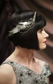 Pin Von Sophie Marie Oberbichler Auf 20s Fashion In 2020 20er Stil 20er Jahre Mode Frisuren