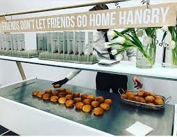 156 Likes 4 Comments Pinch Food Design Pinchfooddesign On Instagram Friends Don T Let Friends Go Home Hangry Food Design Food Stations Food Cart