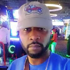 Kevin Durant celebrating the New Year 🎉🎇