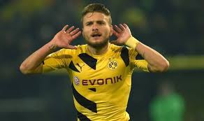 Vergleichen sie die aktuellen immobilienpreise und die preisentwicklung für wohnungen und häuser in dortmund und seinen stadtteilen. Dortmund S Ciro Immobile Says He Will Not Join Liverpool Or Arsenal Football Sport Express Co Uk