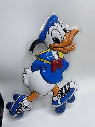 Donald Duck Wall Hanger Skates Plastic Disney Donald Berman Enterprises  13x9”