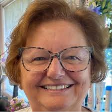 Where to find free or donated newborn and 0-3m baby girl clothing and baby  items in the 92154 area?