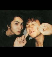 100 个Larc en ciel 点子| 人, 摇滚风格, 排版字體