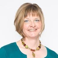 Tracy Hostler's Instagram, Twitter & Facebook