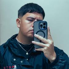 Descarga gratis el sencillo "Rolemos Otro", sólo por hoy.