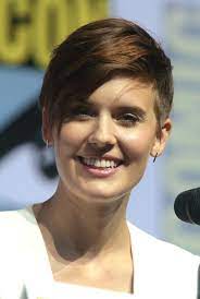 Maggie Grace Wikipedia Maggie Grace Mandy Moore Short Hair Maggie