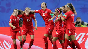 Tous les survêtements de l'équipe nationale de foot du brésil en vente sur foot.fr. Coupe Du Monde Feminine De Football Plus Mediatisee Toujours Sous Payee