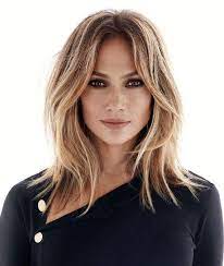 Capelli castano cappuccino come jlo, guida al trend. Jennifer Lopez Capelli E Style Scopri I Look Migliori Toni Guy Blog