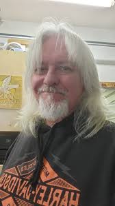 Semi retired drummer seeking jam session in West Bend