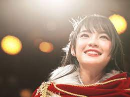 กัปตันวง bnk48 อย่าง เฌอปราง อารีย์กุล ที่ถูกเพจ facebook เพจหนึ่งออกมาโพสต์ว่า ถูก เฌอปรางbnk48 แจ้งความในข้อหา ม.112 Iqt0 Sqlrwj68m