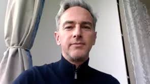 Daniel S., Experienced Professor of English Literature