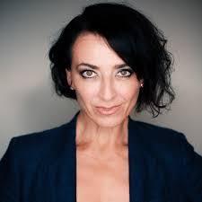 Tanya Webber's Instagram, Twitter & Facebook