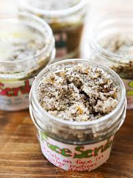 The caffeine in coffee helps stimulate and promote healthy circulation (blood flow), which in turn can help reduce the appearance of cellulite, scarring, and eczema. How To Make Exfoliating Coffee Scrub Recipe Pip And Ebby