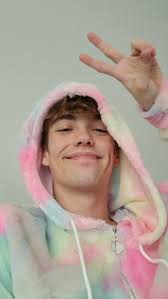 Who do yOu enjoy chatting with?!...❤ℹ️🌍🤧🖇