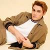 Archie andrews in riverdale, in my opinion, is a complete asshole. Https Encrypted Tbn0 Gstatic Com Images Q Tbn And9gcswidted8cf2zi Elgnhjtmhnwisvzqmlgrmkfwgcx0es3hwrpu Usqp Cau