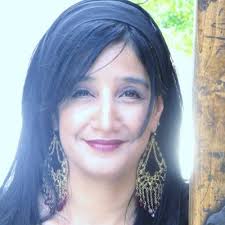 Lydia Aranda, M.A. Tucson Airport Authority (@whitehouselatin)